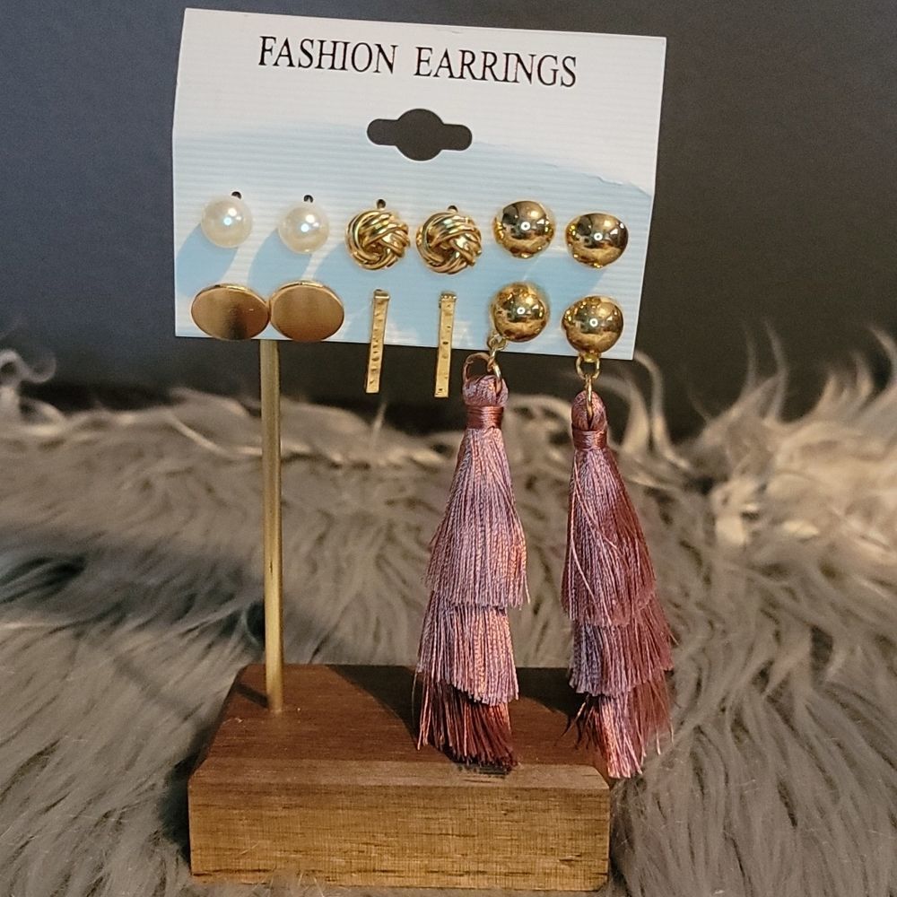🪦 5/$30 6 Pair Boho Earing Set